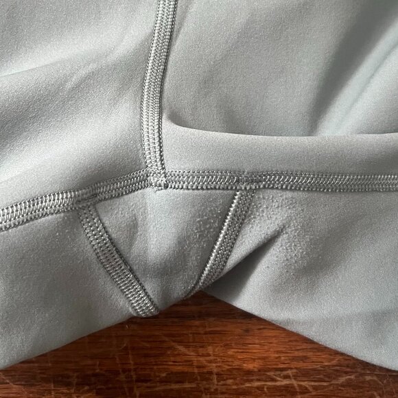 Lululemon Glow Up Leggings - Crater Blue - Size 8 - Picture 4 of 6